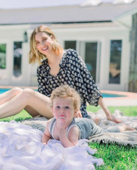 Screen-Shot-2018-12-12-at-8.07.23-AM Whitney Port Discusses Motherhood And Her New Role As Chief Brand Officer Of Bundle Organics